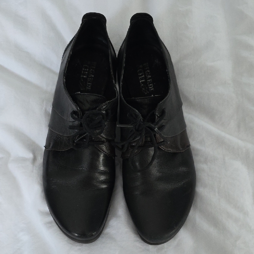Regarde Le Ciel Black Lace-Up Leather Shoes